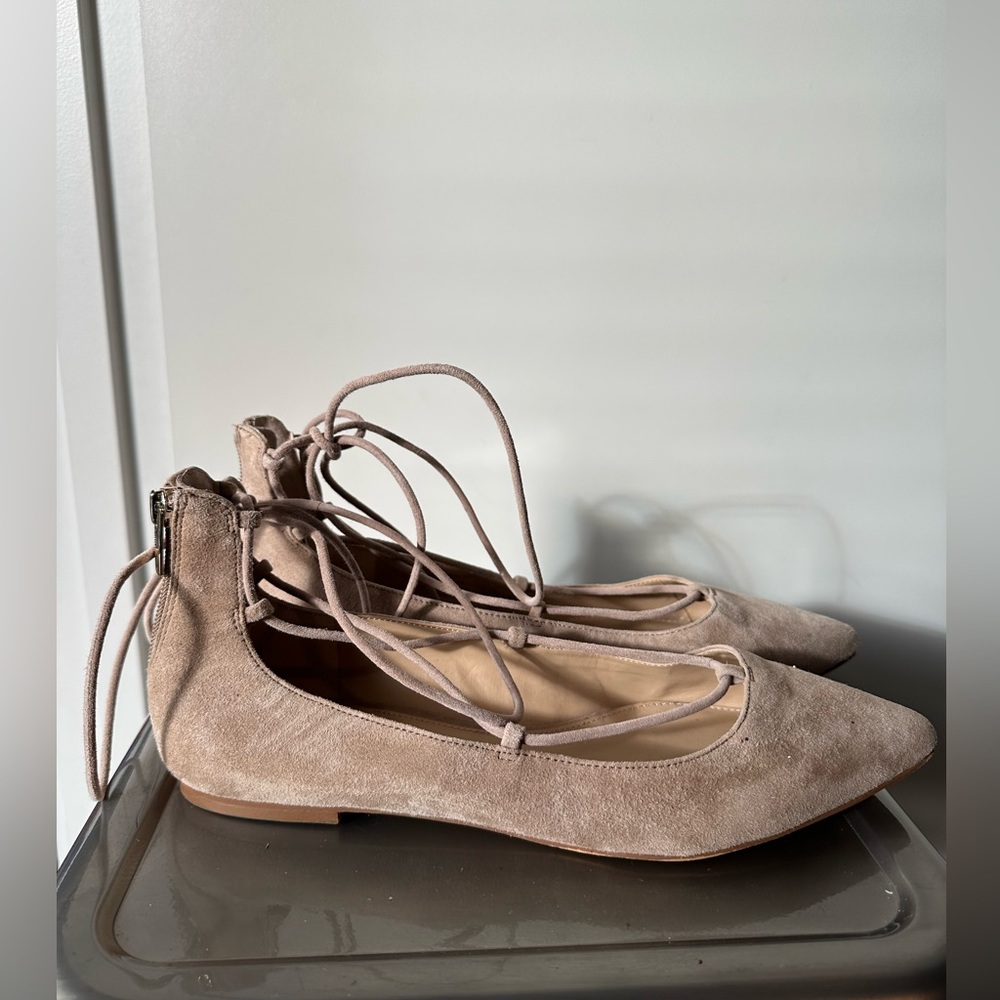 Ballet flats